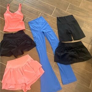 Aerie Coral and Blue Activewear Set